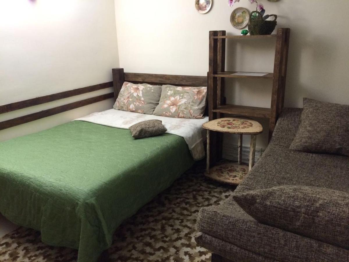 U Palycha Guest House Sochumi Exterior foto